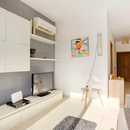 Penthouse In St Pauls-hosted By Sweetstay